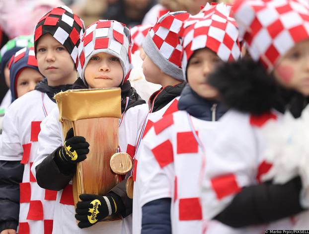 Na Samoborskom fašniku održan je dječji fašnik i povorka dječjih vrtića grada Samobora
