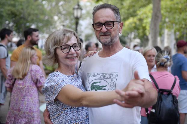 Zagreb: Plesnjak na Zrinjevcu