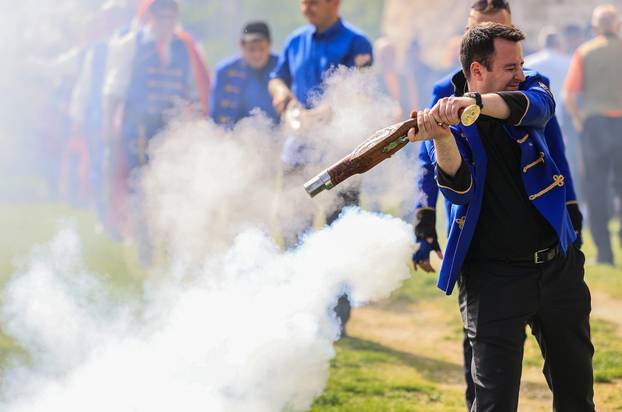 Stoljećima stara tradicija pucanja iz kubura na Uskrsni ponedjeljak u Velikom Taboru