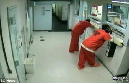 Kamere snimile bijeg: Ubojica pobjegao kroz zatvorski ulaz