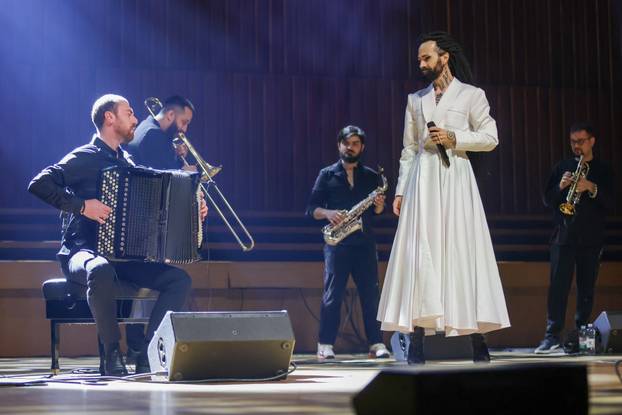 Zagreb: Božo Vrećo održao koncert u Lisinskom