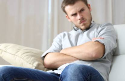 Muškarci zbog alkohola i droga češće uzrokuju nasilje u obitelji