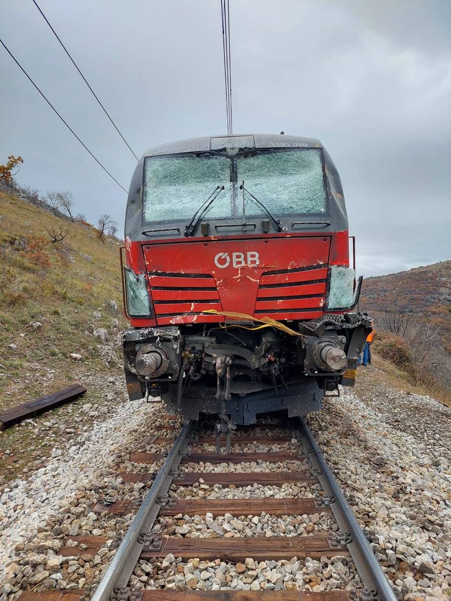 Prometnici zaustavljali jureći vlak: 'Javili su strojovođi, on je skočio i spašavao živu glavu'