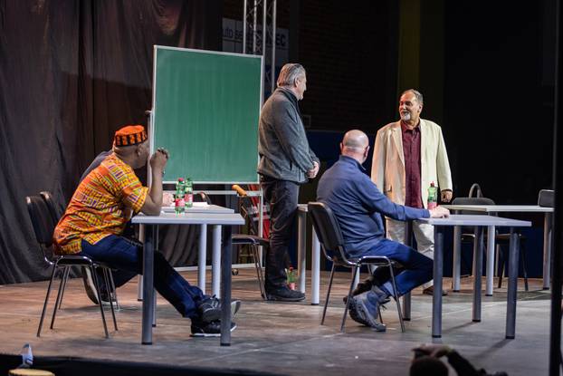 Večernja škola na oproštajnoj turneji nastupala u Osijeku