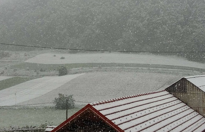 Usred proljeća: Snijeg zabijelio Varaždin i dijelove Međimurja