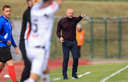 Dinamo javno traži trenera pa Perković nema autoritet, Arijan Ademi 'out' do kraja sezone?!