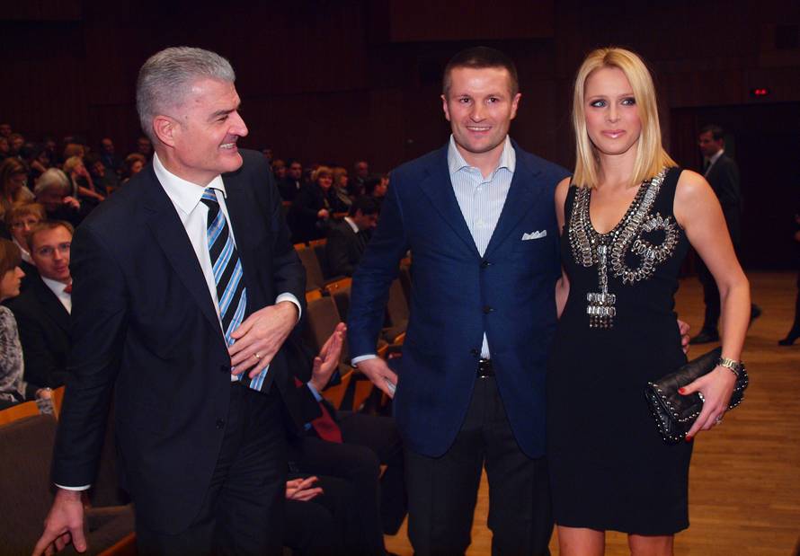 Od šampanjca s Tuđmanom i lente do rastave od Todorića