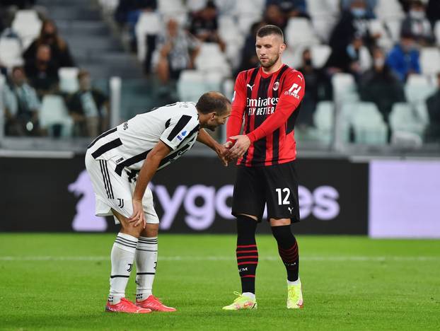 Serie A - Juventus v AC Milan