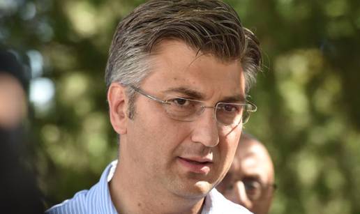 Plenković na Danima piva: Milanović promašio kampanju