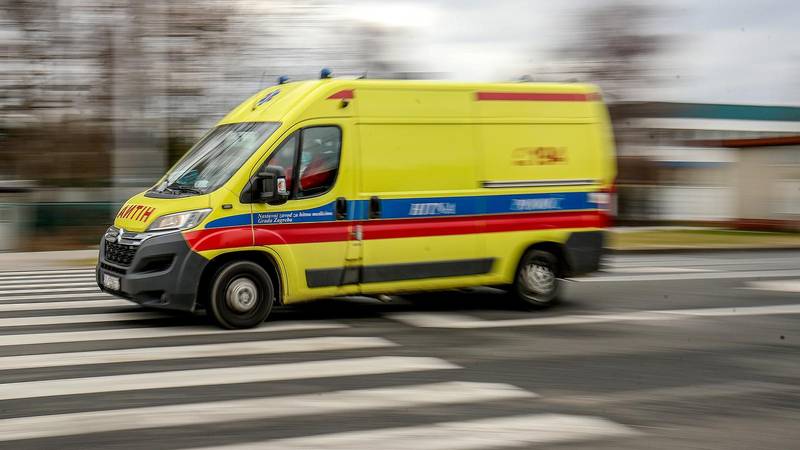 Auto udario pješakinju u Rijeci