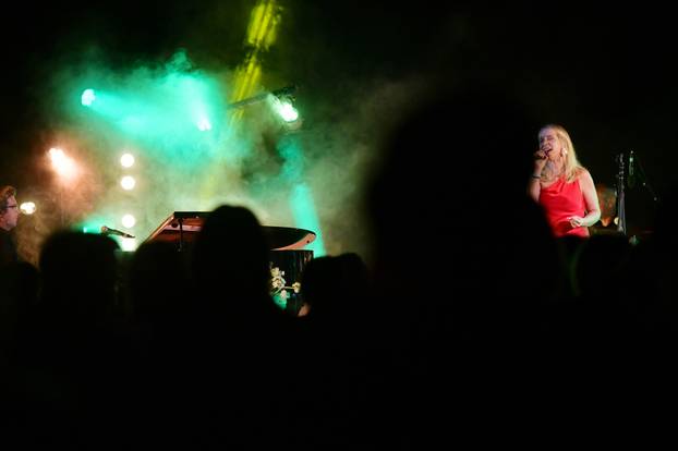 Šibenik: Koncert Ladies Live u ?ast Gabi Novak i Matije Dedi?a