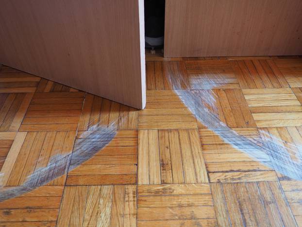 Scratched,Parquet,Flooring,In,The,Room.,Scratches,,Chips,And,Dents