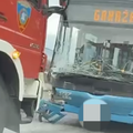 Kr&scaron; i lom u Zagrebu: Sudario se s autobusom pa zabio u ogradu