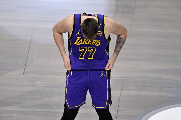 NBA: Los Angeles Lakers at Dallas Mavericks