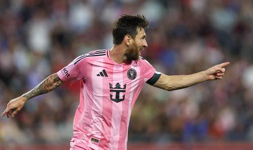 VIDEO Čudesni Messi zabio dva gola i oborio zanimljiv rekord!