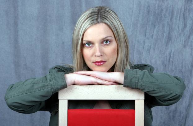 Zagreb: 29.11.1976. ro?ena pjeva?ica Maja Vu?i?