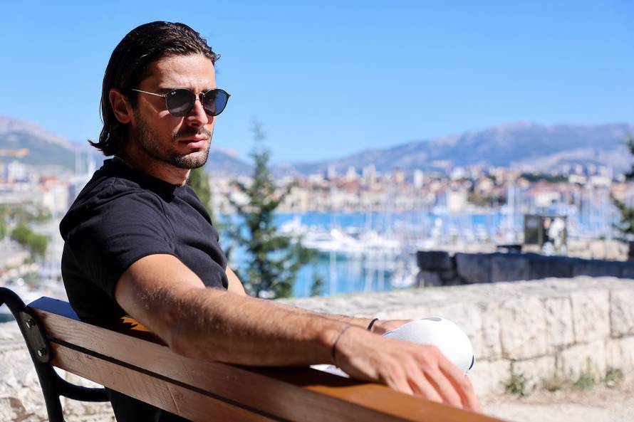 Split: Šime Elez čestita rođendan Maji Šuput 