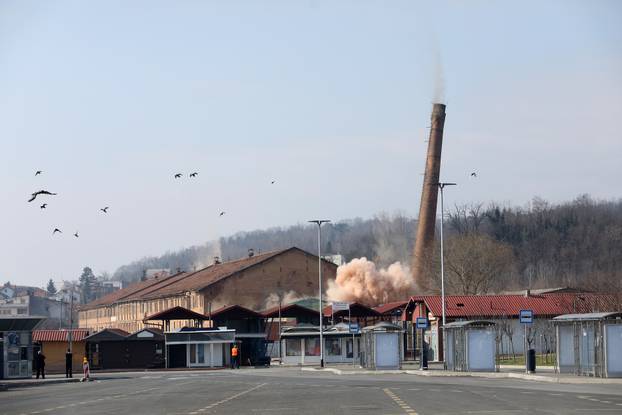 Zagreb: Srušeni dimnjaci Ciglane Črnomerec