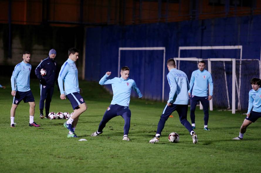 Kapetan-povratnik predvodio je trening, trojica na poštedi