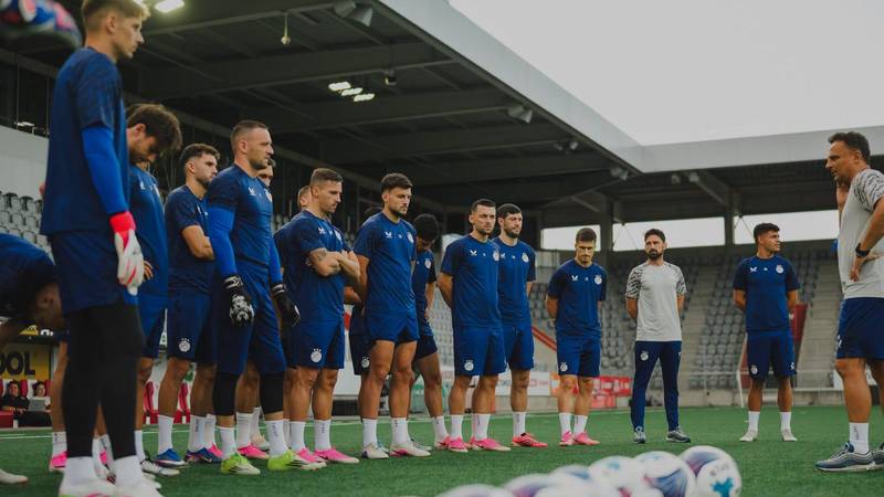 FOTO Pogledajte kako izgleda stadion s umjetnom travom na kojem Dinamo otvara sezonu