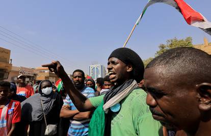 Sedmero mrtvih na prosvjedu u Sudanu protiv državnog udara