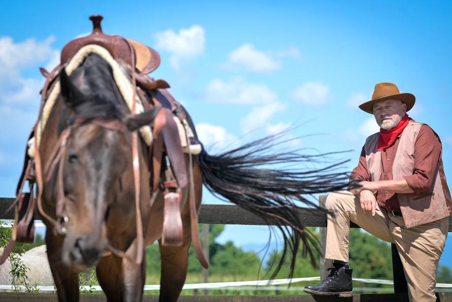 Željko Krušlin: Nitko nam nije htio izdati prvi album, a kava je 'kriva' za ljubav sa suprugom