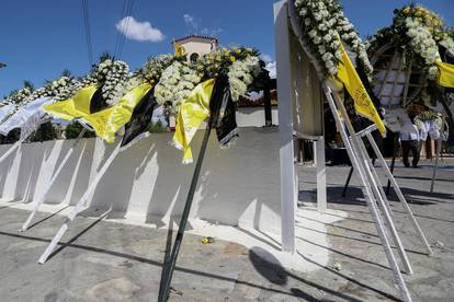 FOTO Michalis pokopan u Ateni, na sprovod došao i trener AEK-a