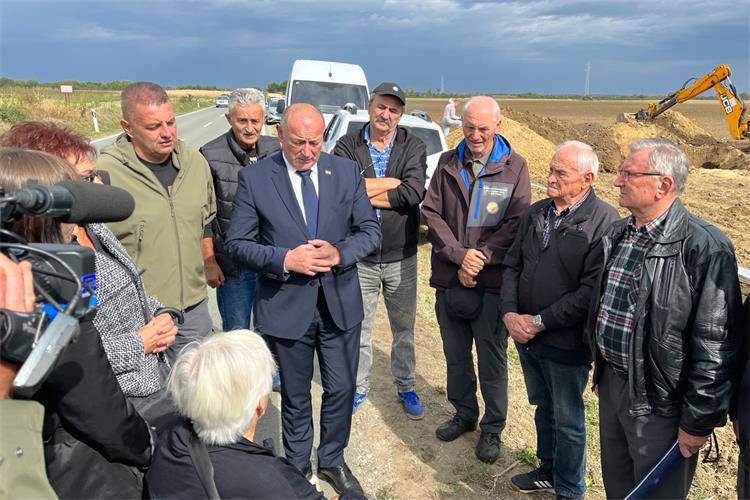 Kod Vukovara pronašli grobnicu s ostacima dvoje civila nestalih 1991.: Medved obišao iskope