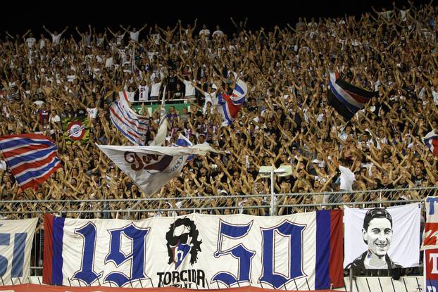 Split: Koreografija Torcide na utakmici HNK Hajduk - Everton FC