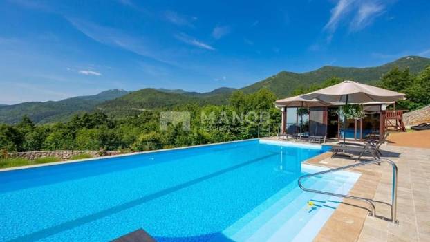 FOTO Dvije vile u Opatiji odišu luksuzom: Pogledajte tek kakav dizajnerski namještaj imaju!