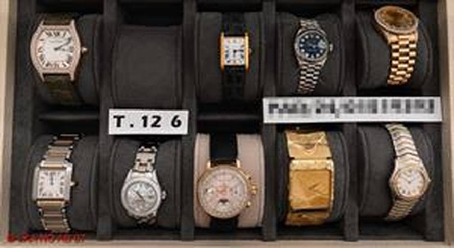 Austrijska šamanica varala ljude. Policija joj u sefu u kući našla preko 10 milijuna eura