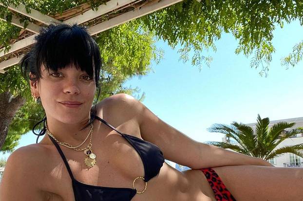 Ovi poznati ove godine otišli su 'pod nož': Zbog dojenja digla je grudi, a druga s 18 stavila filere