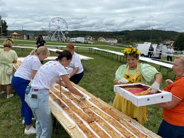 Hrvati oborili rekord: 'Imamo najdužu štrudlu na svijetu!'