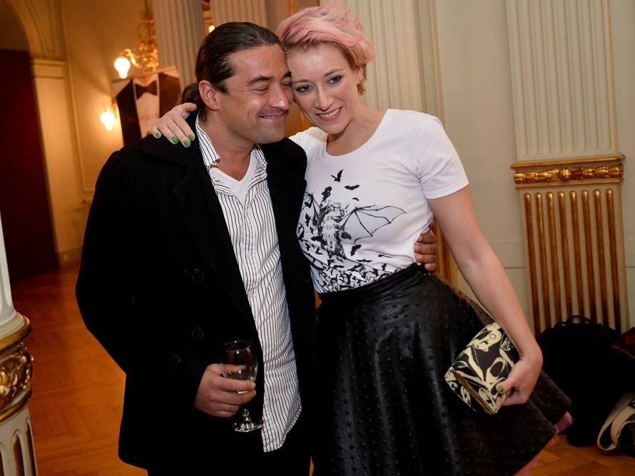 Lana Barić uhvaćena s bivšim suprugom: 'I dalje smo skupa'