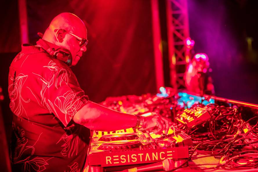 Split -  DJ-a Carl Cox