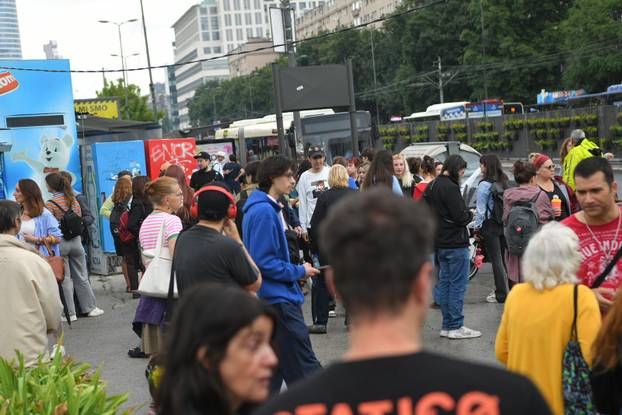 Beograd: Žandarmerija spriječila blokadu Beogradskog sajma, troje privedenih