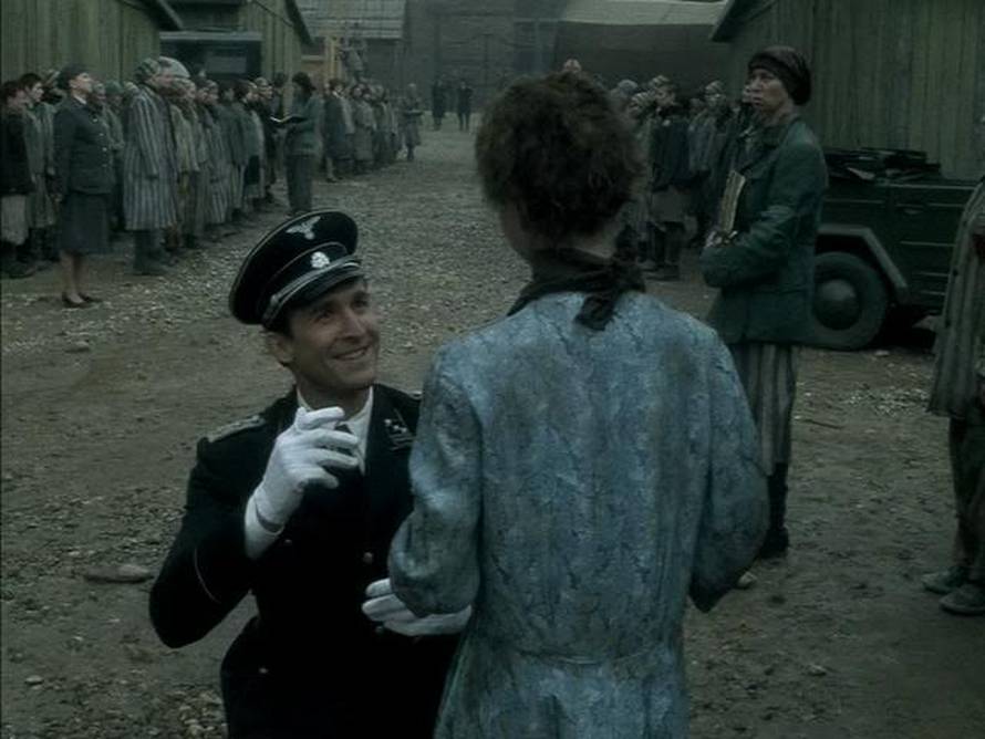 Djecu bi mamio slatkišima, a onda ih slao u plinske komore