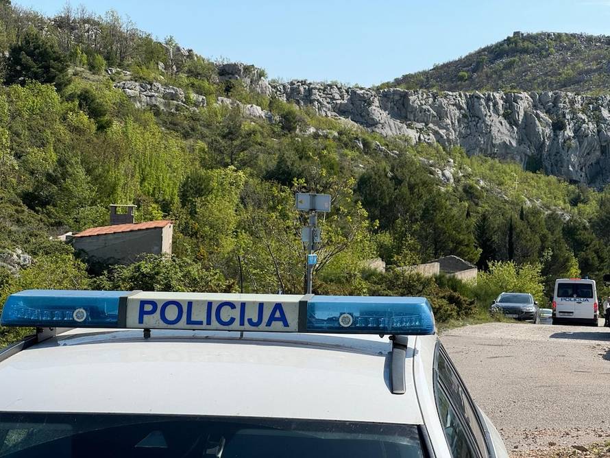 Jezivi detalji teškog ubojstva u Splitu: Tijelo su vozili kolicima pa zapalili. Optužena dvojica!