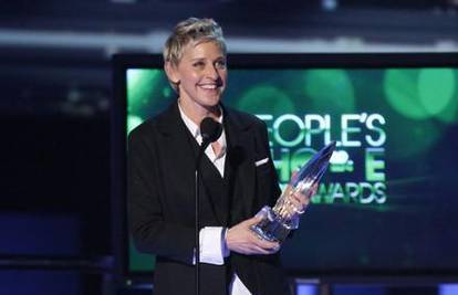 Ellen DeGeneres ljuta jer Simon ima veću garderobu