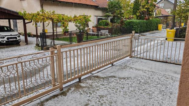 FOTO Ludo vrijeme u Hrvatskoj: Na sjeveru oluja s tučom, jug se kupa, osvanula  je i duga...