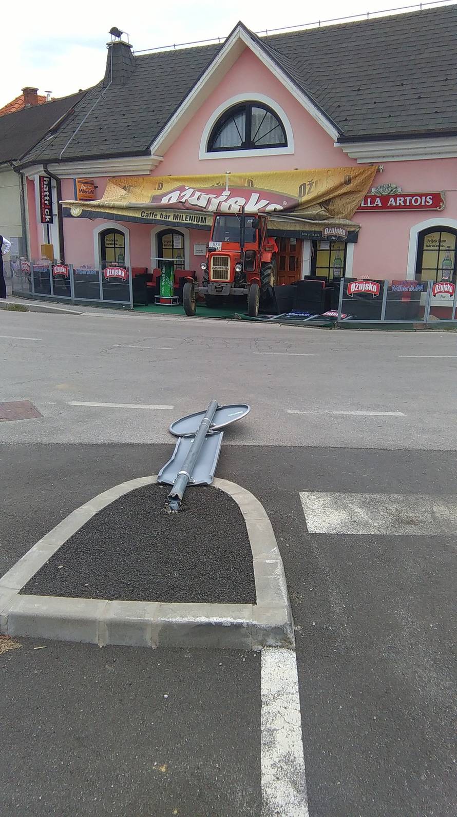 Čitatelj