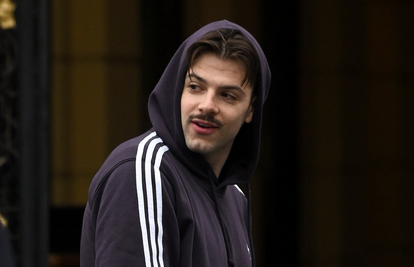 Filip Glavaš već mjesecima nosi titulu 'miljenika žena', a sada je prošetao i zagrebačkom špicom