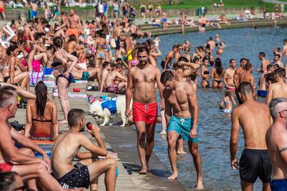 Osječka Copacabana prepuna posjetitelja željnih osvježenja od vrućine