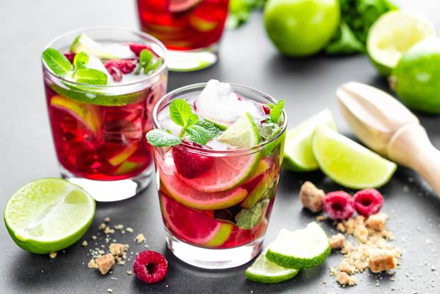 Užitak u čaši: Najbolji jesenski i zimski kokteli - topli i hladni