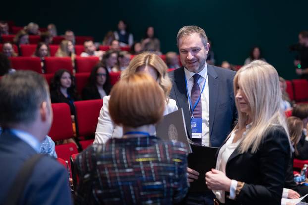 Zagreb: Konferencija financijske pismenosti