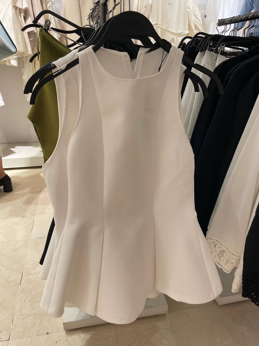 Krizme i pričesti postale su kao mala svadba: Gosti će uz poklon u kuvertu staviti po 200 eura