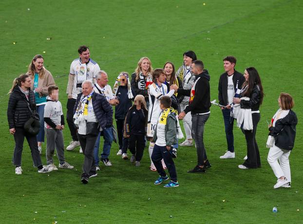 FOTO Tata, opet si prvak: Evo kako je Modrić slavio s obitelji