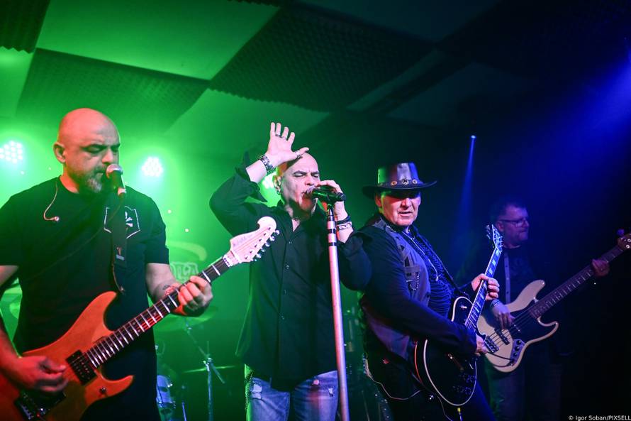 Zagreb: Predstavljanje specijalnog izdanja fan cluba benda Opća opasnost 30 pjesama za 30 godina 