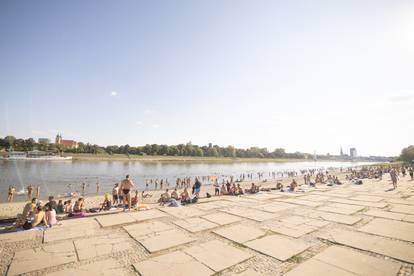 Na osječkoj Copacabani legice i lege uživaju kao da su na moru