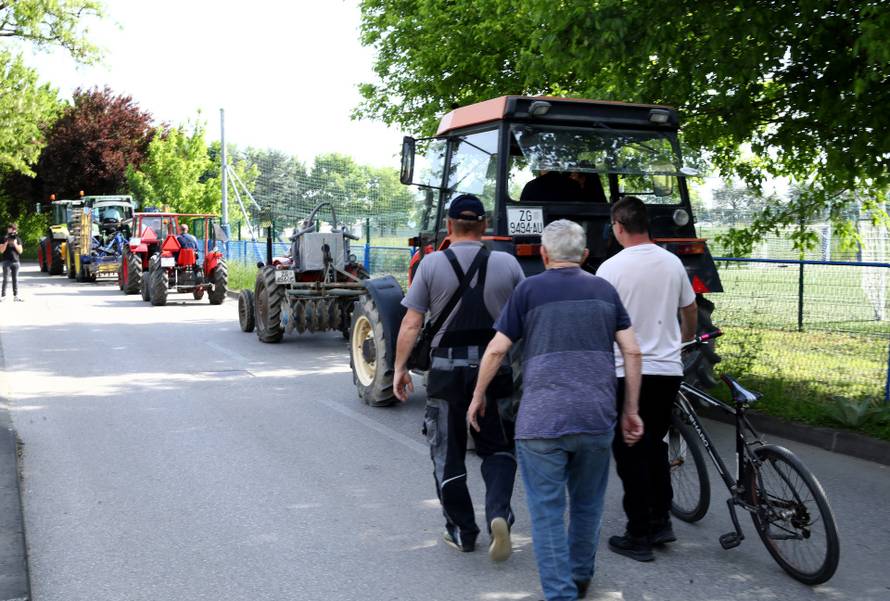 Zagreb: Mještani koji žive uz odlagalište otpada Jakuševec organiziraju mirno okupljanje kako bi izrazili nezadovoljstvo